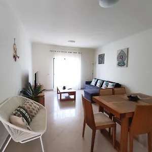  Apartamento 1d Areias De Porches, Pool & A/c - Casas & Papeis